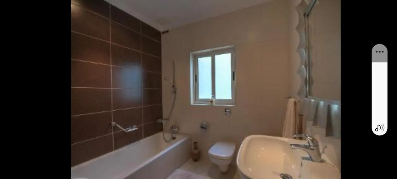 Upper Valley Sea View Kalkara Apartment